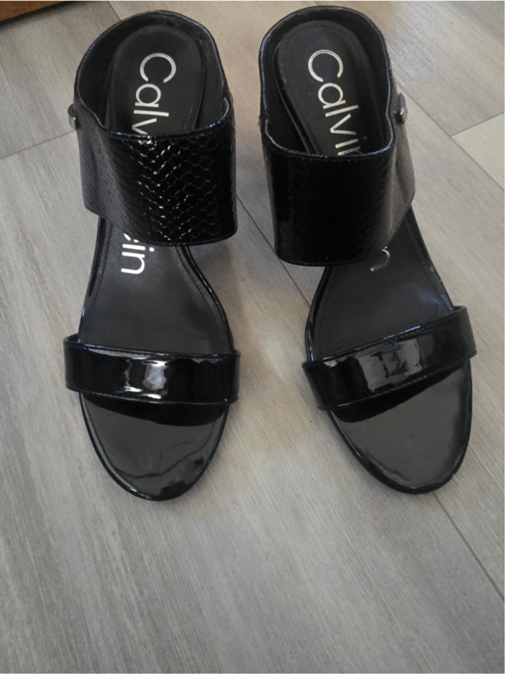 Calvin Klein Black Faux Patent Leather Mule Sandals Size 8